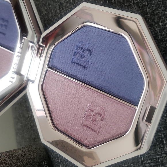 Fenty highlighter duo - Picture 2 of 5